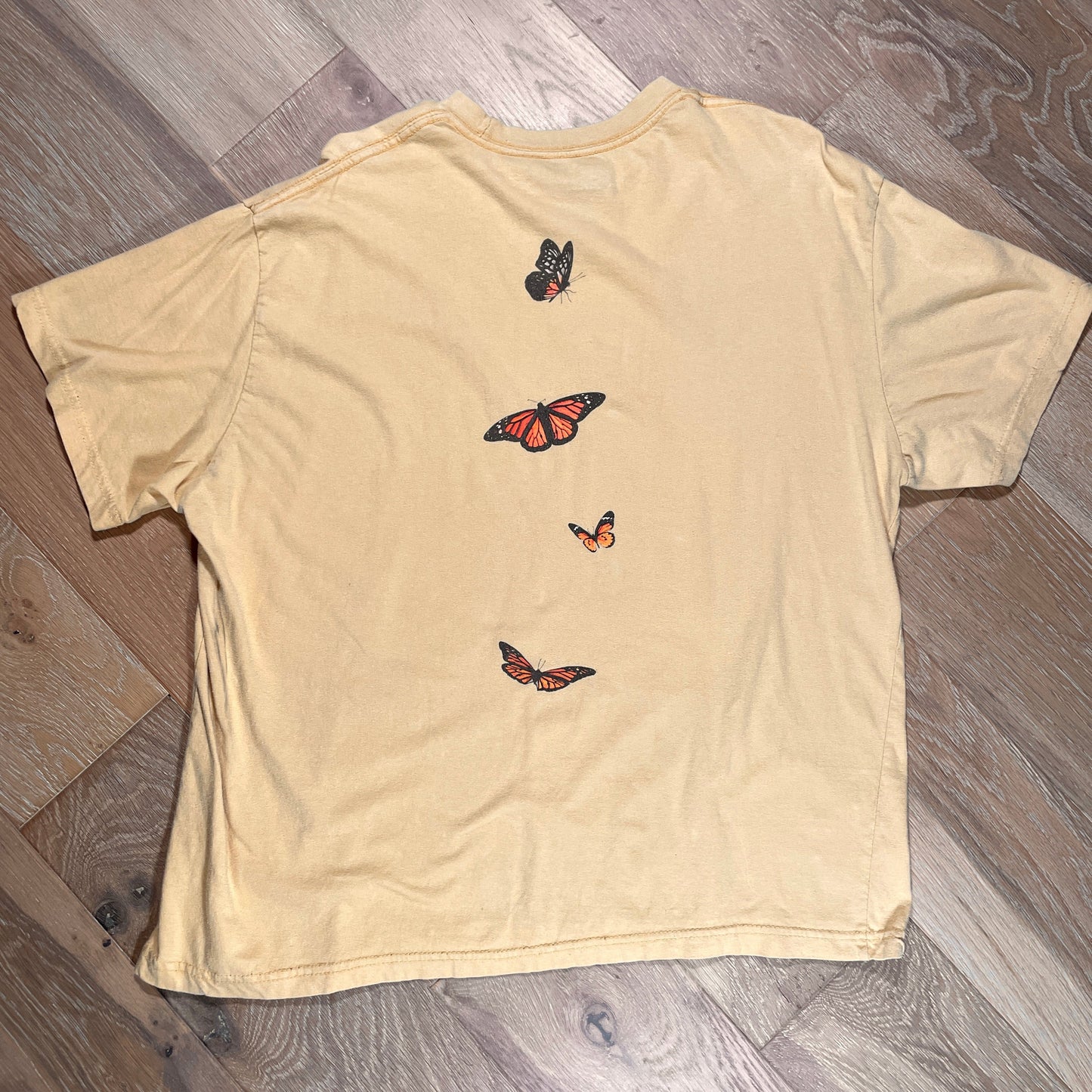 MTV Butterflies T-shirt