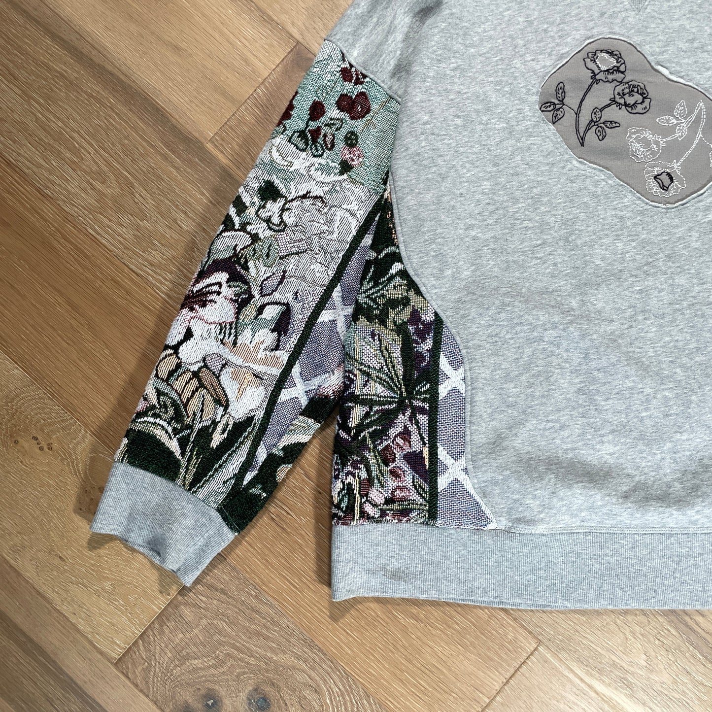 “Garden Flow” Sweatshirt